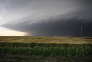 okla_tornado_reuters2_295x200.jpg