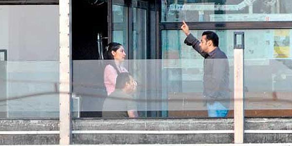 salman_sanjay_together_midday3_600.jpg