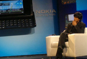 Shahrukh Khan launches Nokia E7