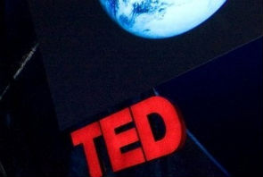 Surgeon creates new kidney on TED stage